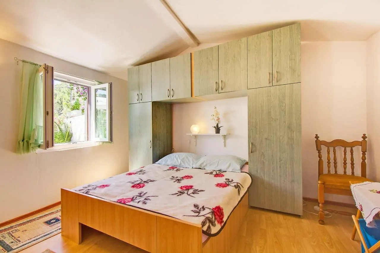 Apartment House Verica Veli Losinj